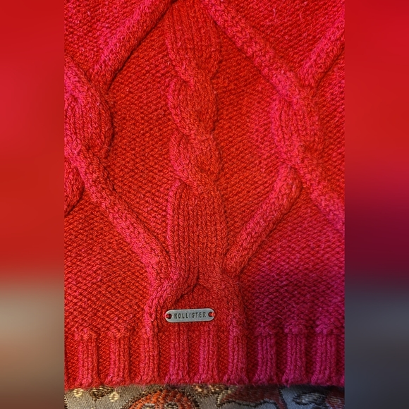 Hollister Cable Knit Red Cropped Sweater Size L - Picture 5 of 5